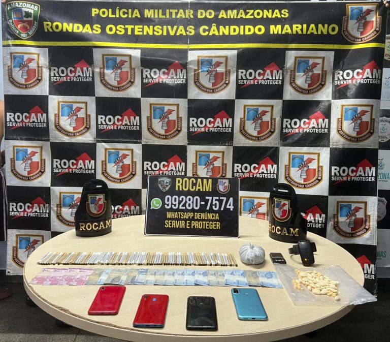 Dupla é presa com 87 cigarros de maconha e comprimidos de ecstasy