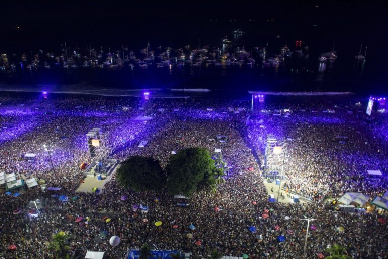 Nem Shakira nem Britney! Saiba qual nome ganha força para show em Copacabana
