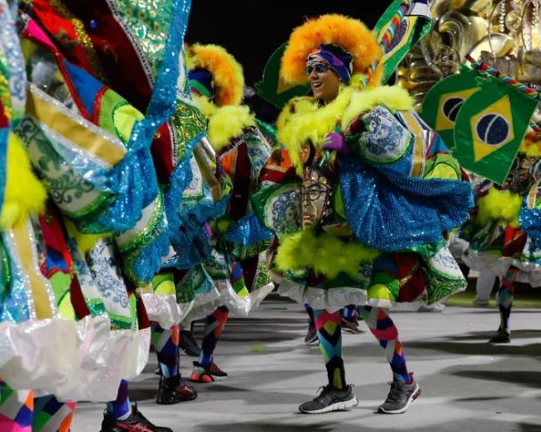 Da origem à evolução: saiba como o Carnaval chegou ao Brasil