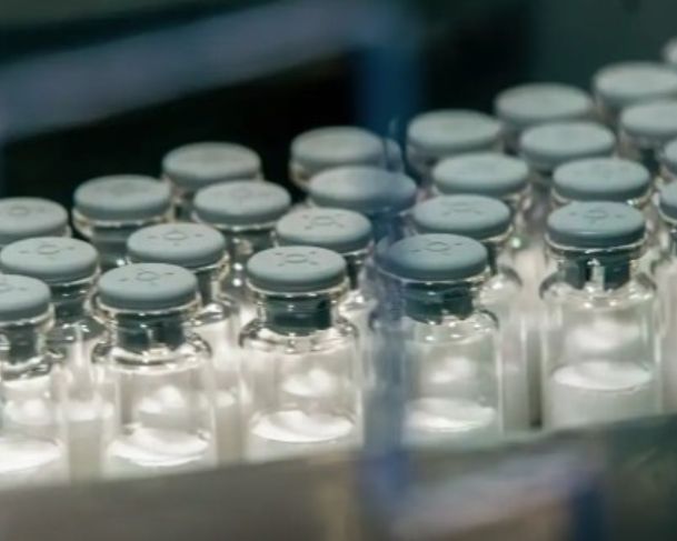 Butantan recruta voluntários para nova fase de testes da vacina contra dengue