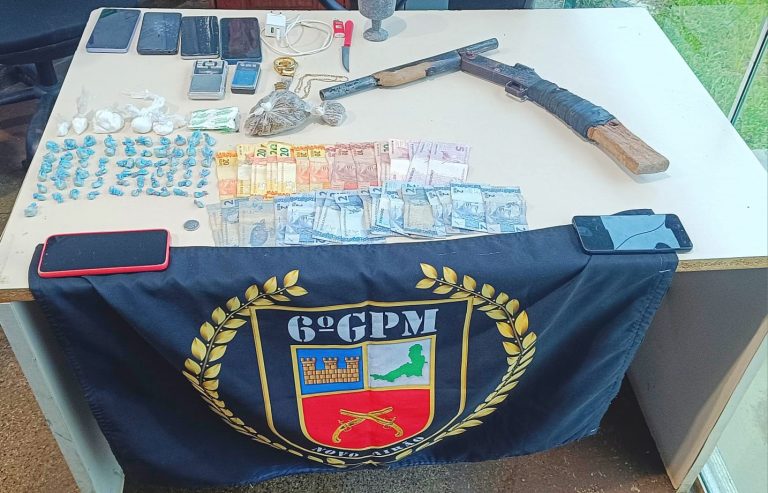 Casal é preso e adolescente apreendido com arma caseira e drogas em Novo Airão