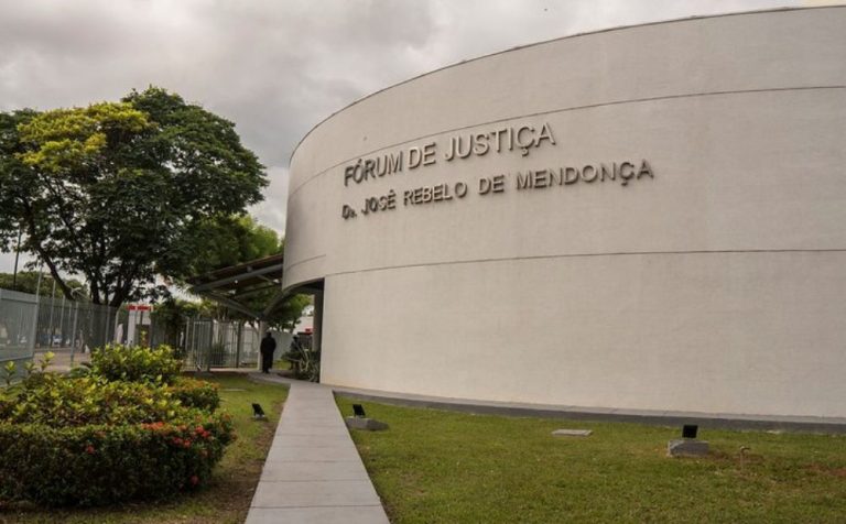 Pai que estuprou as filhas em Itacoatiara é condenado a mais de 60 anos de prisão