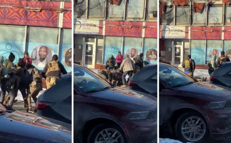 Homem é morto a tiros por agente federal de imigração nos EUA