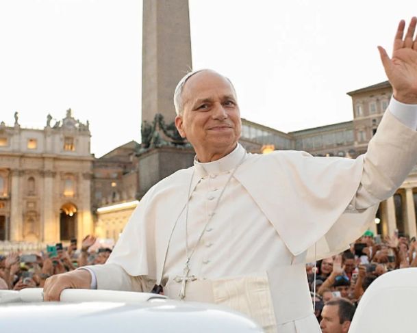 Papa Leão XIV recebe convite para integrar Conselho de Paz criado por Donald Trump