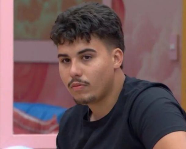 Clínica psiquiátrica divulga nota sobre estado de saúde do ex-BBB Pedro