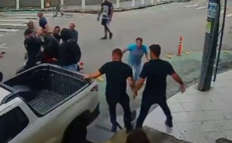 Suspeito de assalto é espancado por populares após tentativa de roubo em sorveteria