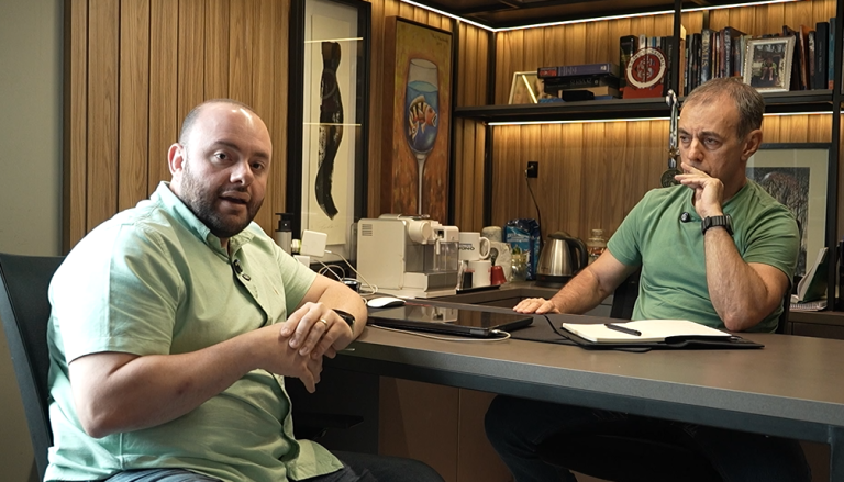 Fausto Jr. diz que há parlamentares do AM que “não entendem p* nenhuma de Zona Franca”