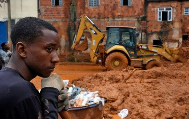 Famílias desabrigadas pelas chuvas em MG vão receber R$ 800 de auxílio
