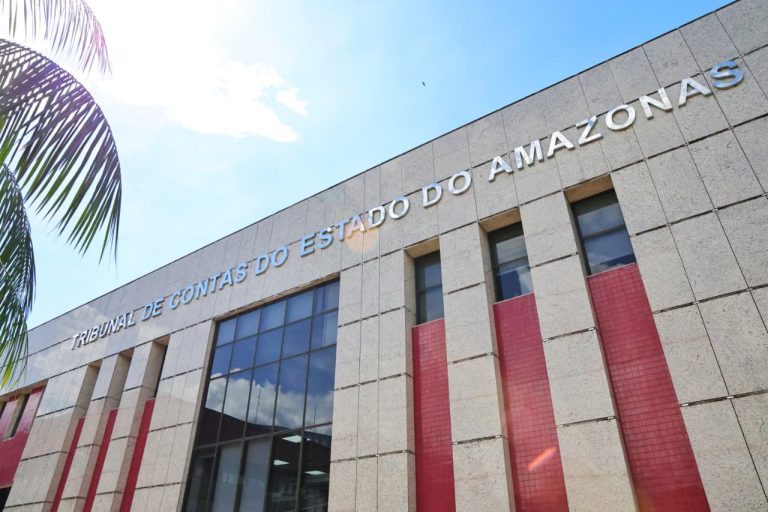 TCE-AM realiza primeira sessão plenária de 2026 com análise de 225 processos nesta terça (3) 