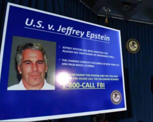 Caso Epstein: Novos e-mails liberados pela Justiça mostram que esquema de tráfico de jovens mirou o Brasil