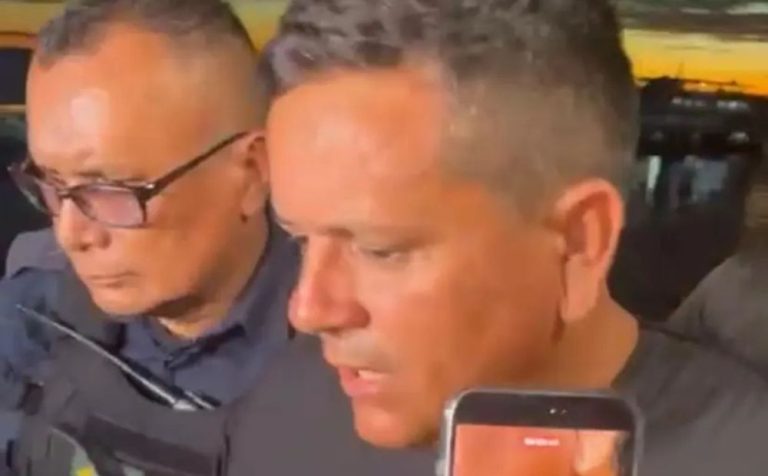 Comandante de lancha que naufragou no rio Solimões deve se apresentar à polícia, diz defesa