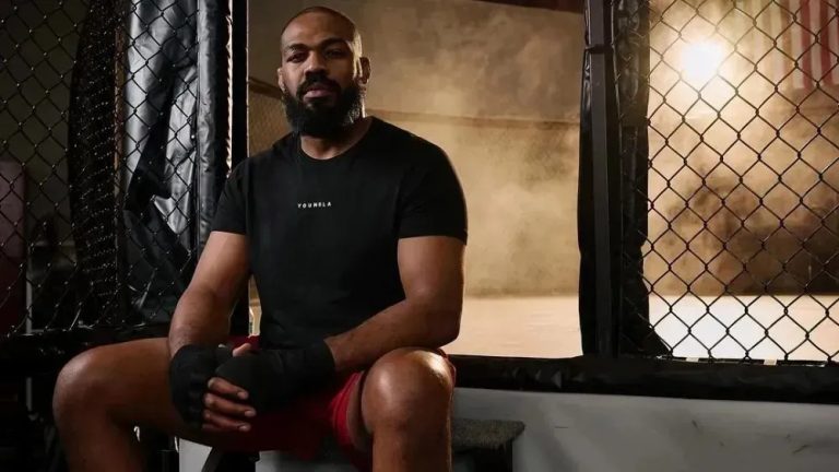 Lenda do UFC, Jon Jones revela que sofre de artrite severa e cogita uso de prótese