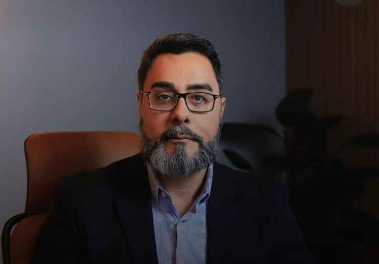 Juíza rejeita isenção de IR a Bretas por burnout após posts nas redes sociais