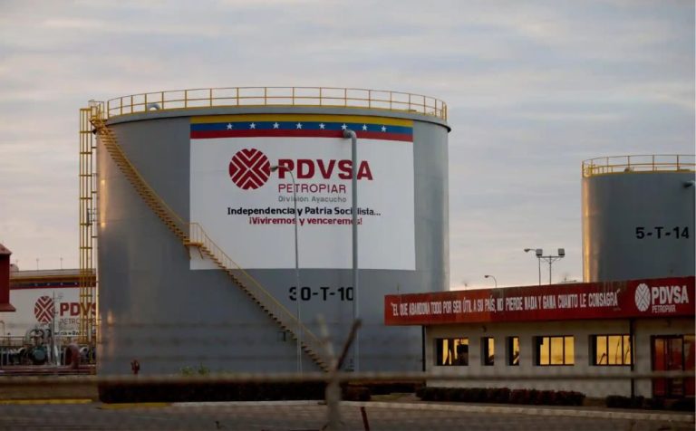 Petroleira estatal venezuelana assina contratos de fornecimento para EUA
