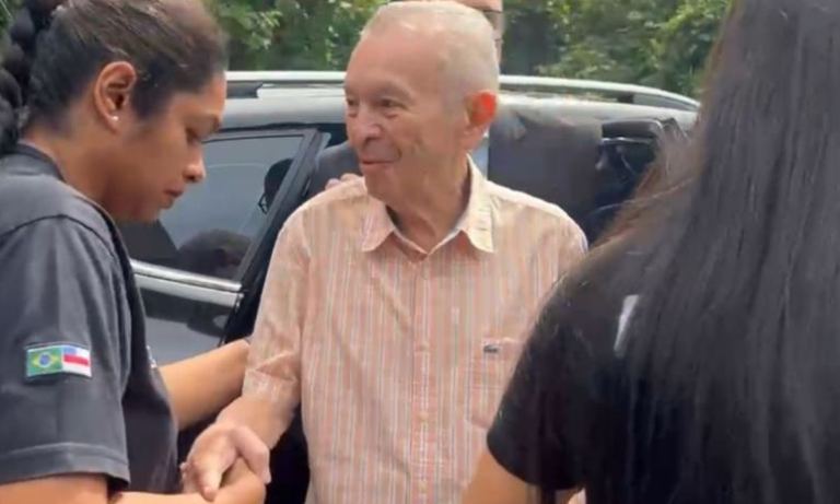 Ministro Dias Toffoli nega pedido da defesa e desembargador seguirá preso em Manaus