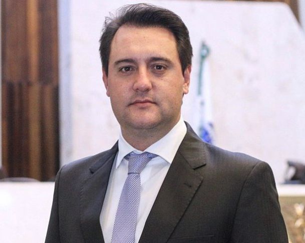 PSD pode anunciar Ratinho Júnior como pré-candidato à Presidência em março