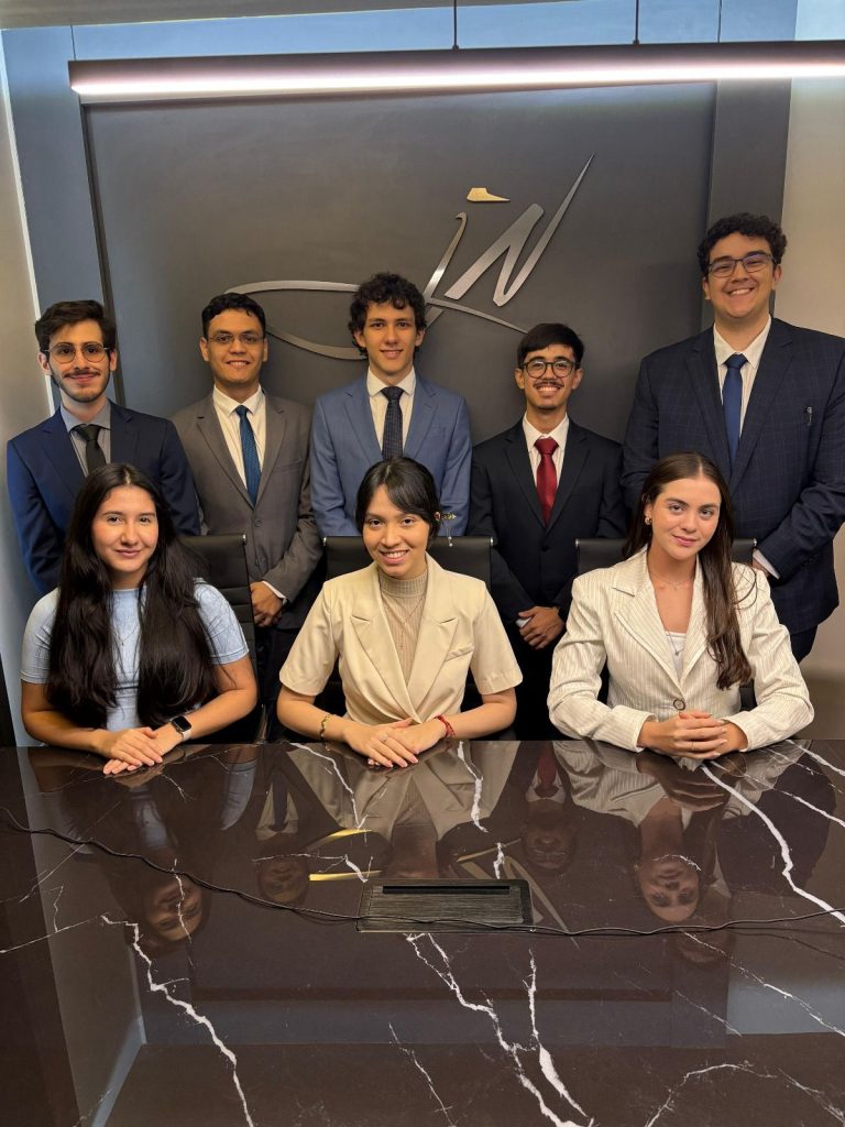 Alunos da UEA vencem torneio internacional de arbitragem e colocam o Amazonas no cenário global   