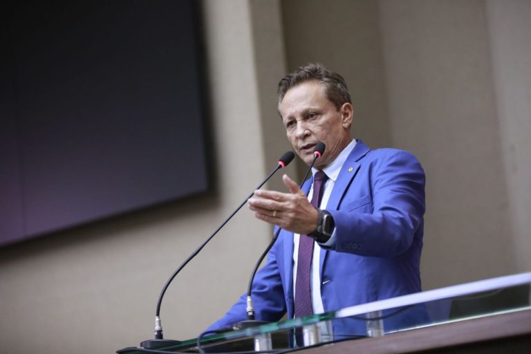 Eleição indireta: Adjuto diz que escolha do governador tampão seguirá a lei