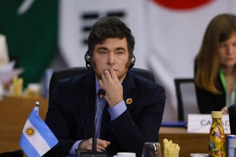 Justiça barra reforma trabalhista de Milei e suspende mudanças polêmicas na Argentina