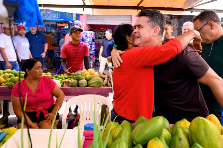 As cidades-chave que David Almeida intensifica agenda para articulações 