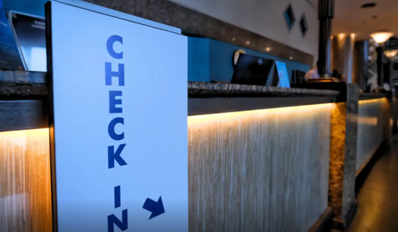 Hotéis e pousadas têm até esta segunda-feira (20) para aderirem ao check-in digital