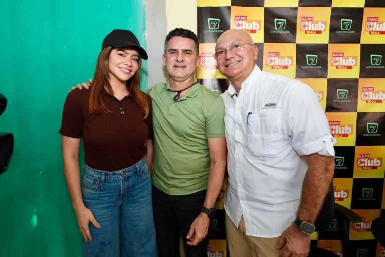 Agora ao lado de quem atacava, Coronel Menezes tenta sustentar o novo discurso