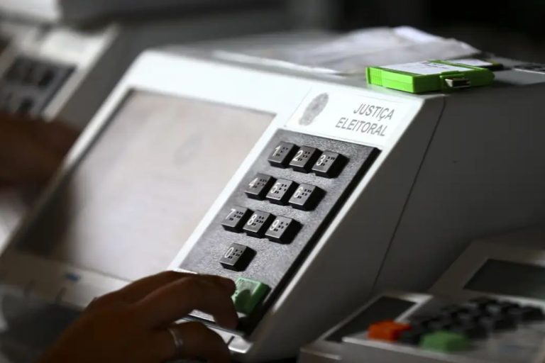 Corrida eleitoral: 11 governadores deixam o cargo para disputar eleições de outubro