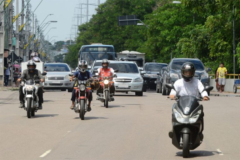 Geladeira, máquina de lavar e moto foram os bens mais adquiridos no Amazonas em 2025