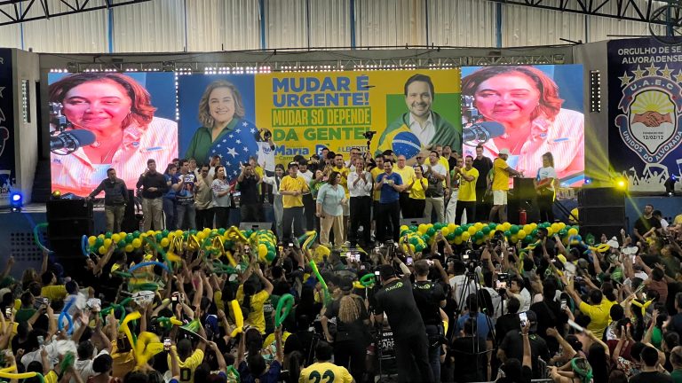 Flávio Bolsonaro, planos e discurso de reforço: o dia de Valdemar Costa Neto em Manaus