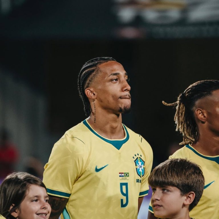 João Pedro se manifesta sobre ausência na lista de convocados para Copa do Mundo