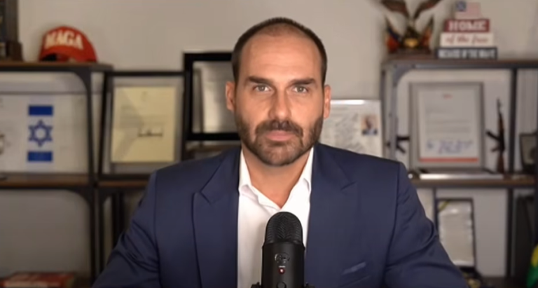 Às vésperas de decisão do STF, Eduardo Bolsonaro recorre a Trump contra Moraes
