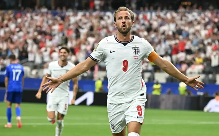 Inglaterra vence Croácia em jogo eletrizante e estreia com vitória na Copa